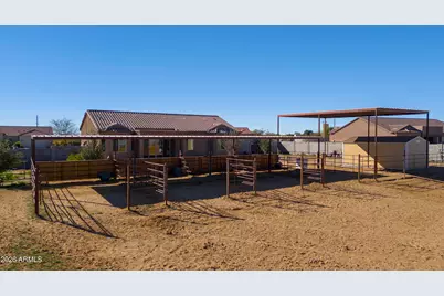 28621 N Bush Street, Wittmann, AZ 85361 - Photo 4