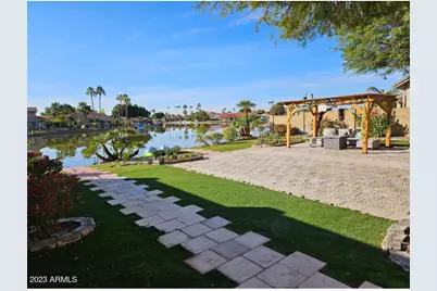 11015 W Laurelwood Lane, Avondale, AZ 85392 - Photo 6