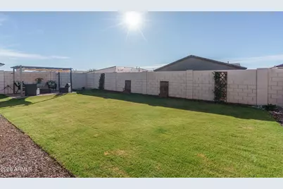 17851 W Red Fox Road, Surprise, AZ 85387 - Photo 24