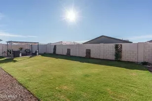 17851 W Red Fox Rd, Surprise, AZ 85387 - Photo 24