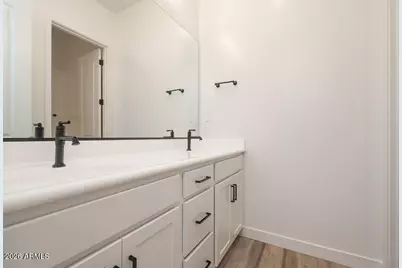 17629 W Highland Avenue, Goodyear, AZ 85395 - Photo 16