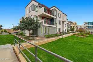 1250 N Abbey Ln, Chandler, AZ 85226 - Photo 1