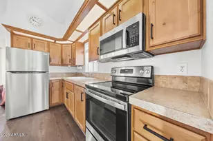 17200 W Bell Rd, Surprise, AZ 85374 - Photo 8