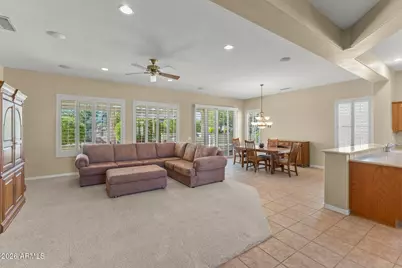 16935 W Desert Blossom Way, Surprise, AZ 85387 - Photo 6