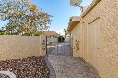 25618 S Ontario Drive, Sun Lakes, AZ 85248 - Photo 26