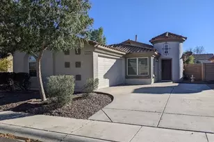 18237 W Bridger St, Surprise, AZ 85388 - Photo 4