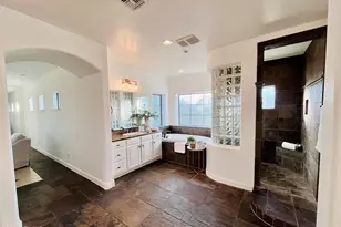 12406 W Morning Vista Ln, Peoria, AZ 85383 - Photo 64