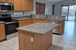 893 W Straford Ave, Gilbert, AZ 85233 - Photo 4