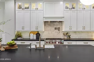 3980 E Navigator Ln, Phoenix, AZ 85050 - Photo 14