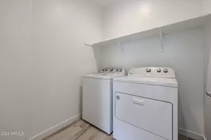 7680 W Honeysuckle Dr, Peoria, AZ 85383 - Photo 32