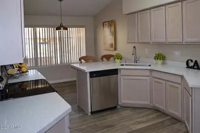 8508 W Kimberly Way, Peoria, AZ 85382 - Photo 2