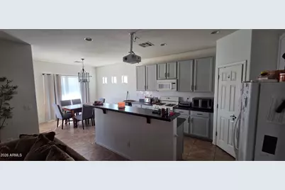 10135 W Wier Avenue, Tolleson, AZ 85353 - Photo 12