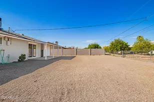 11016 W Sun City Blvd, Sun City, AZ 85351 - Photo 18