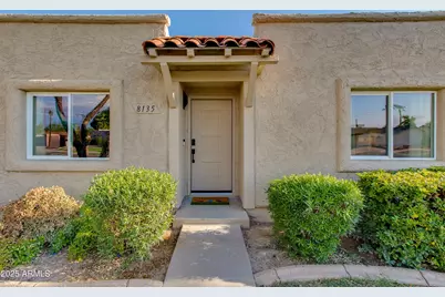 8135 E Vista Drive, Scottsdale, AZ 85250 - Photo 6