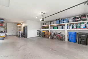 13601 N 175th Dr, Surprise, AZ 85388 - Photo 24