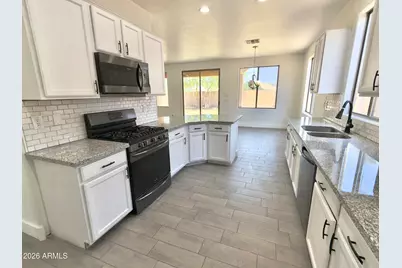 7116 W Sophie Lane, Laveen, AZ 85339 - Photo 10