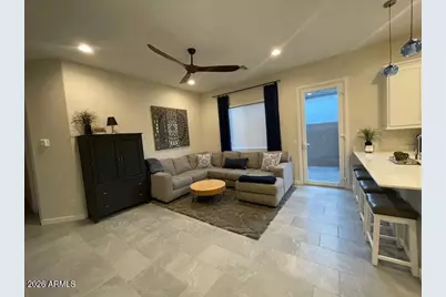 9625 W Monterey Way #B, Phoenix, AZ 85037 - Photo 6