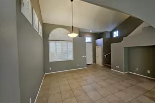 3841 E Minton St, Phoenix, AZ 85042 - Photo 4