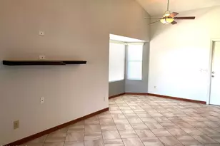 4057 E Wescott Dr, Phoenix, AZ 85050 - Photo 10