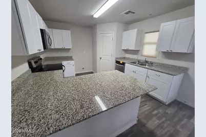 160 S Azteca Drive, Eloy, AZ 85131 - Photo 4