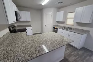 160 S Azteca Dr, Eloy, AZ 85131 - Photo 4