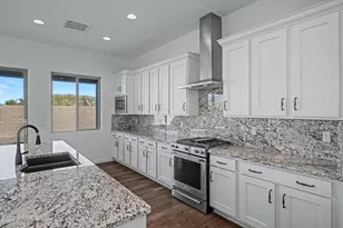 8032 E June Cir, Mesa, AZ 85207 - Photo 8