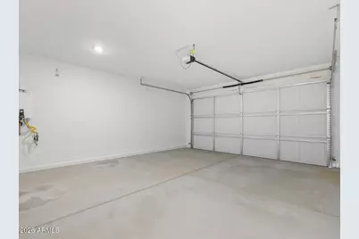 15913 W Cottontail Lane, Surprise, AZ 85387 - Photo 8