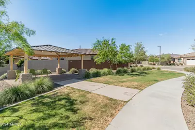 24670 N 171st Lane, Surprise, AZ 85387 - Photo 38