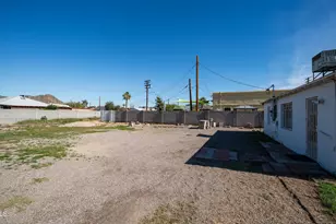 42 W Dunlap Ave, Phoenix, AZ 85021 - Photo 4