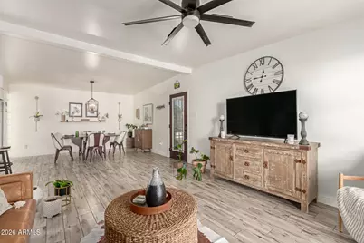 4615 N 22nd Street #204, Phoenix, AZ 85016 - Photo 4