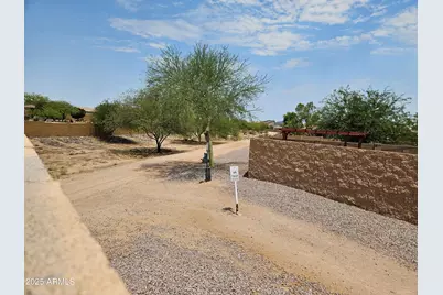 32310 N Cherry Creek Road, San Tan Valley, AZ 85144 - Photo 28