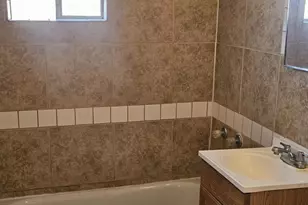 2138 E Turney Ave, Phoenix, AZ 85016 - Photo 12