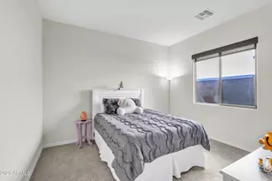 1610 W Blaylock Dr, Phoenix, AZ 85085 - Photo 22