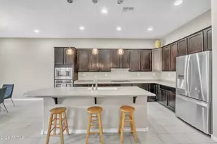 1610 W Blaylock Dr, Phoenix, AZ 85085 - Photo 8