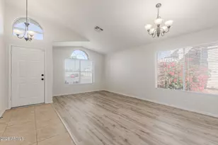 873 E Constitution Dr, Chandler, AZ 85225 - Photo 4