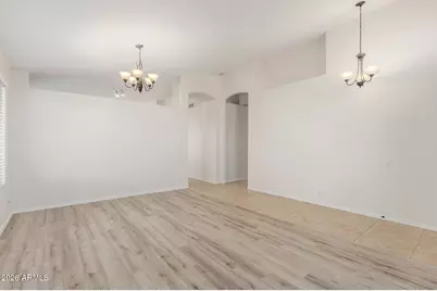 873 E Constitution Drive, Chandler, AZ 85225 - Photo 6