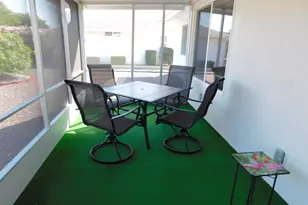 10414 W Signal Butte Cir, Sun City, AZ 85373 - Photo 8