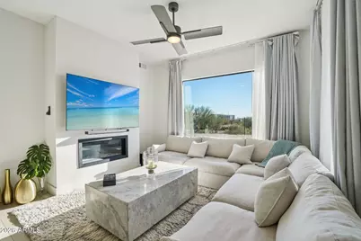 5250 E Deer Valley Drive #209, Phoenix, AZ 85054 - Photo 4