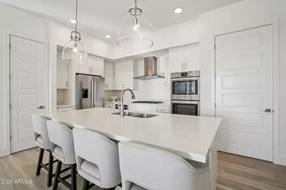 5250 E Deer Valley Drive #209, Phoenix, AZ 85054 - Photo 1