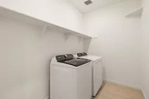 15876 W Cottontail Ln, Surprise, AZ 85387 - Photo 16