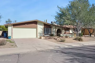 1932 E Loma Vista Drive E, Tempe, AZ 85282 - Photo 4
