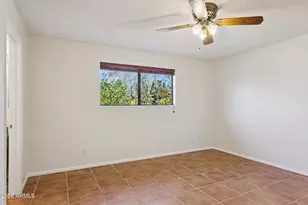 1932 E Loma Vista Dr E, Tempe, AZ 85282 - Photo 14