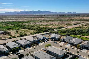 25088 N 186th Ln, Wittmann, AZ 85361 - Photo 38