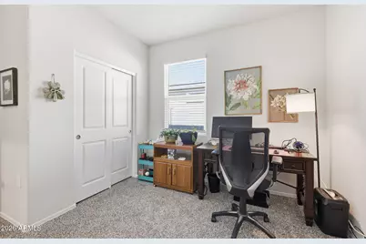 25088 N 186th Lane, Wittmann, AZ 85361 - Photo 18