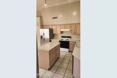 6962 W Juniper Avenue, Peoria, AZ 85382 - Photo 6