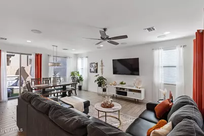 1638 S 82nd Way, Mesa, AZ 85209 - Photo 2