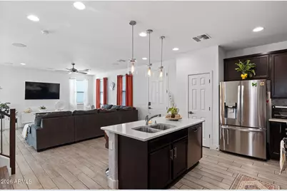 1638 S 82nd Way, Mesa, AZ 85209 - Photo 8
