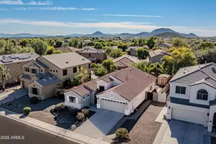 2631 E Ridge Creek Rd, Phoenix, AZ 85024 - Photo 30