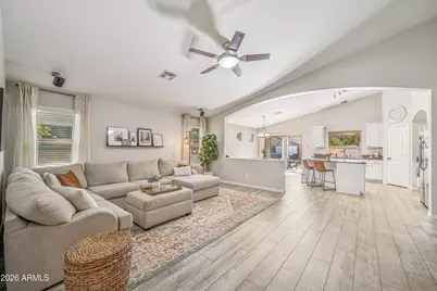 2631 E Ridge Creek Road, Phoenix, AZ 85024 - Photo 4