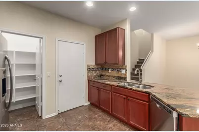 883 S Pheasant Drive, Gilbert, AZ 85296 - Photo 8